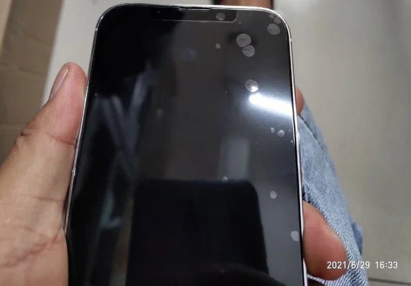 Rekaan iphone 13